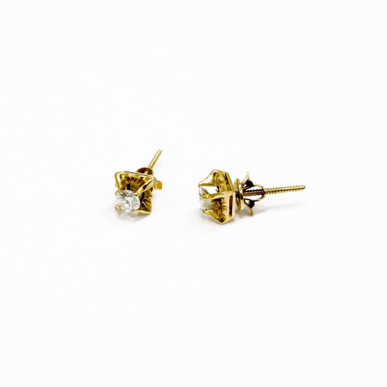 20K YG DIAMOND EARRING
