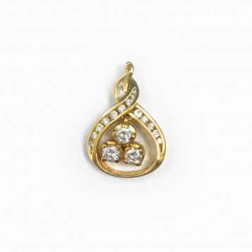 18K YG DIAMOND PENDANT