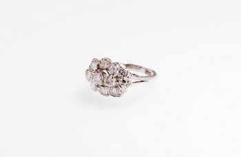 PT900 WG Diamond Ring