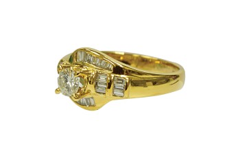 20K YG Diamond Ring