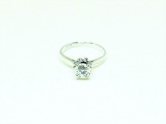 PT900 WG DIAMOND RING