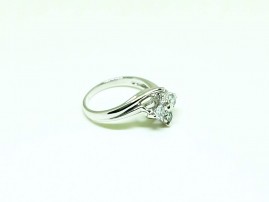 18K WG 4PCS DIAMOND RING