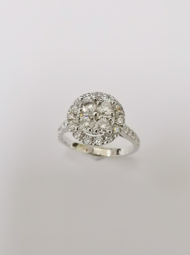 18K WG DIAMOND RING ESTIMATED D4-0.60CT, D26-0.50CT
