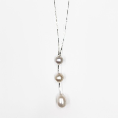 18K WG PEARL NECKLACE