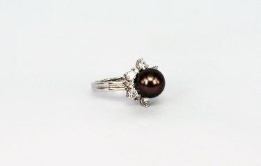 18K WG Diamond & Pearl Ring