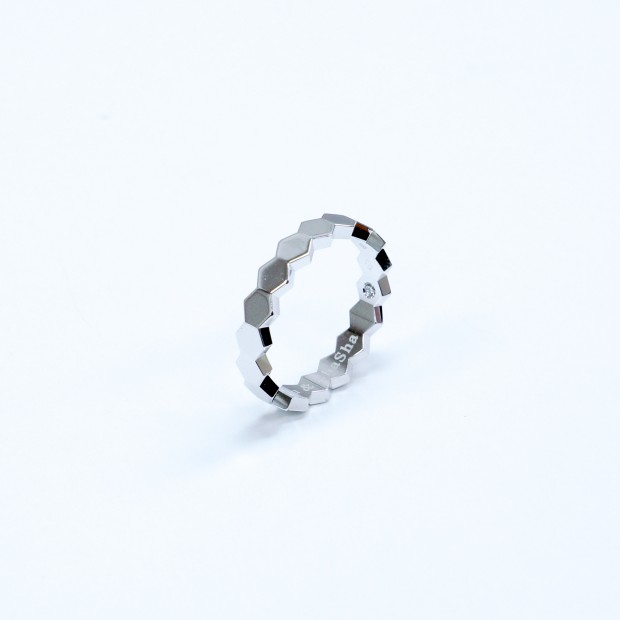 18K WG RING