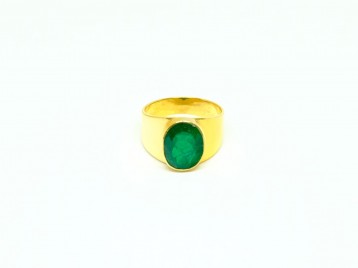 916 YG EMERALD STN RING
