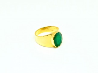 916 YG EMERALD STN RING